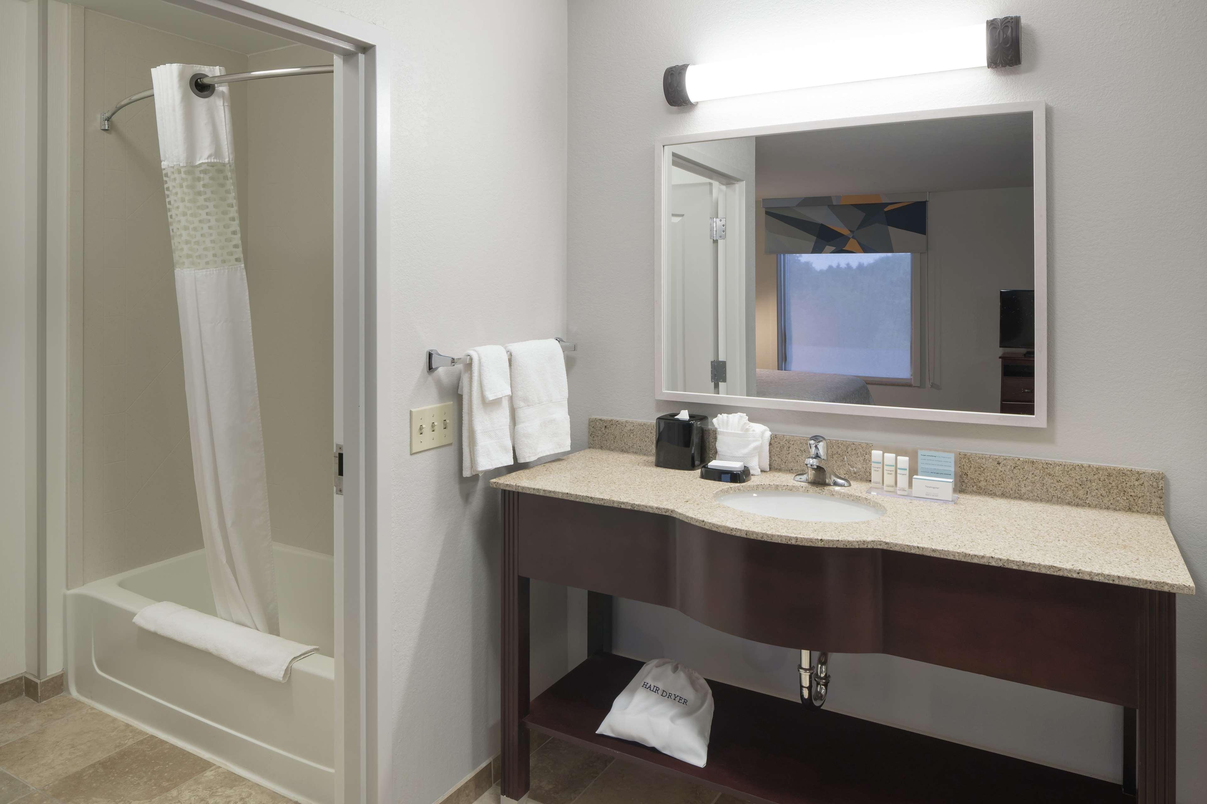 Hampton Inn & Suites Rochester-North Kültér fotó
