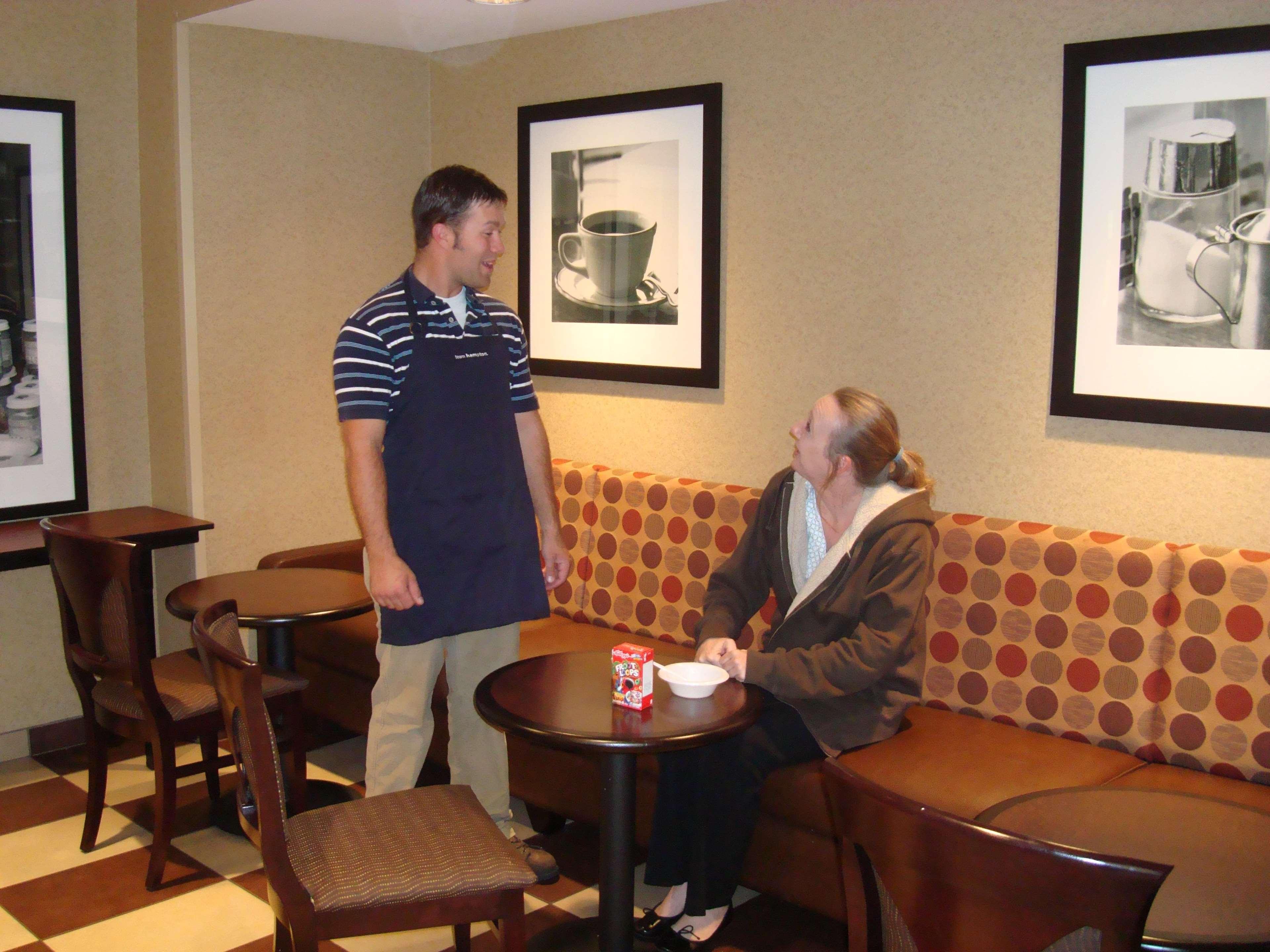 Hampton Inn & Suites Rochester-North Étterem fotó